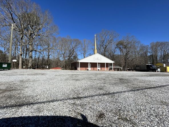 635 McFarland Rd, Alpharetta, GA 30004